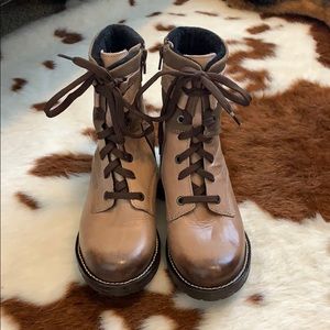 Dromedaris brown leather combat boots.